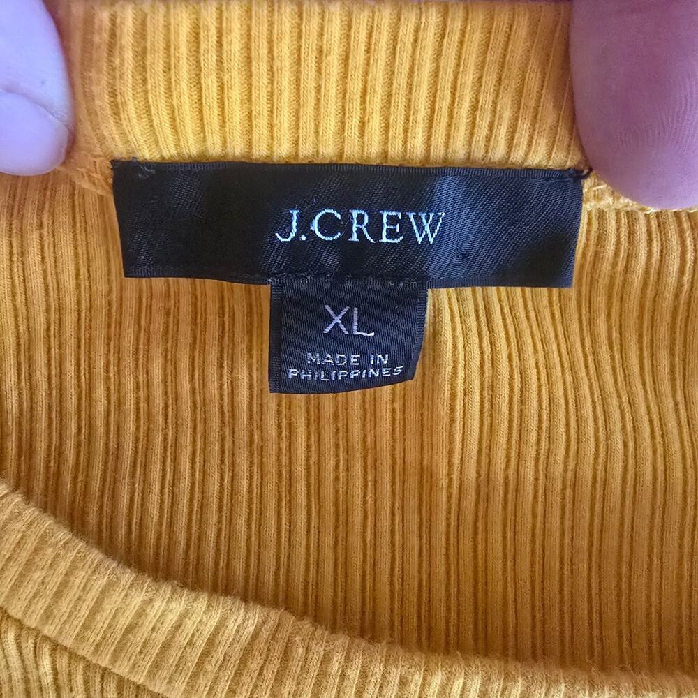 J. Crew Short Sleeve Top Size XL - Picture 3 of 4